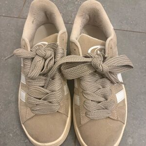 Adidas Campus Sneakers